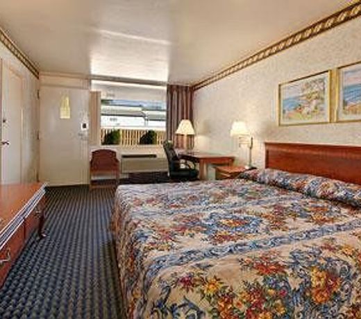 Ramada by Wyndham Baltimore West