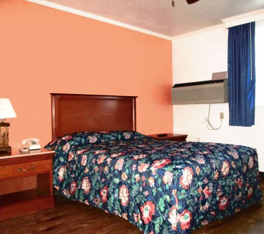 Motel 6-Front Royal, VA