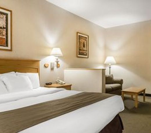 Rodeway Inn & Suites Tomahawk