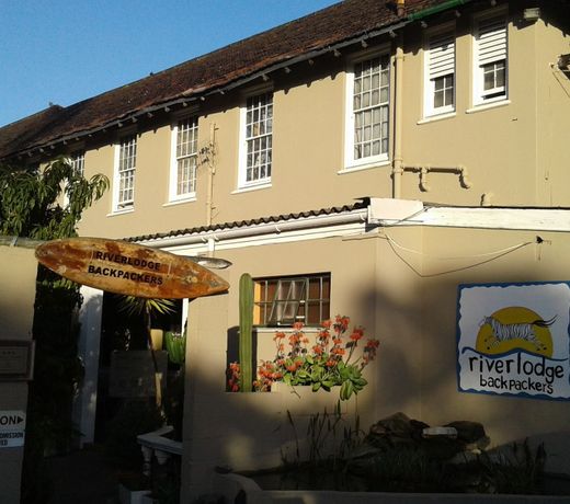 Riverlodge Backpackers