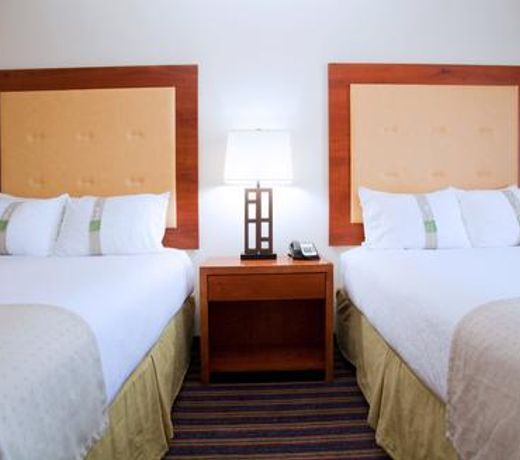 Holiday Inn Petersburg North- Fort Lee, an IHG Hotel