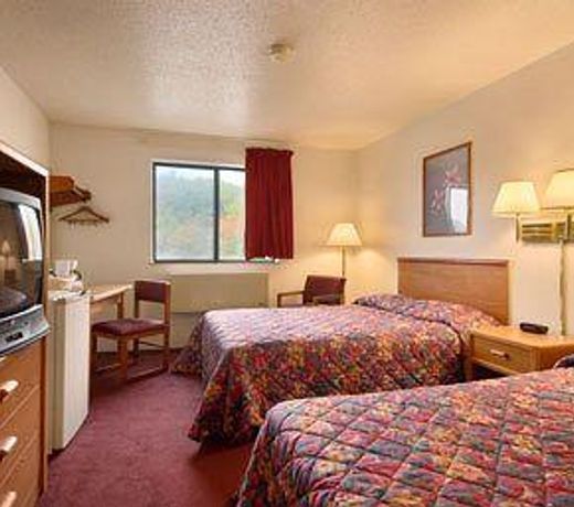Super 8 By Wyndham Waynesburg