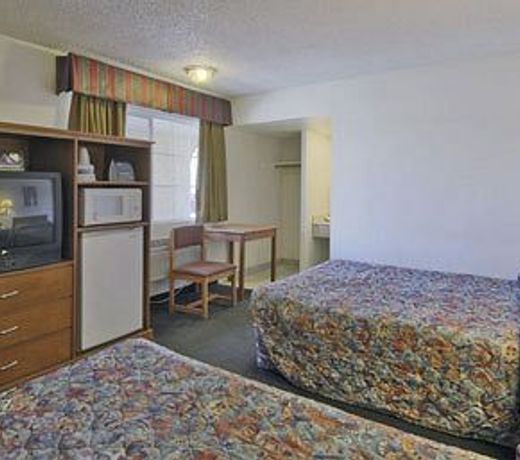 Travelodge by Wyndham Victorville