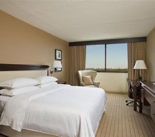 Le Meridien St. Louis Clayton