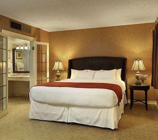 Seven Gables Inn, St. Louis West, A Tribute Portfolio Hotel