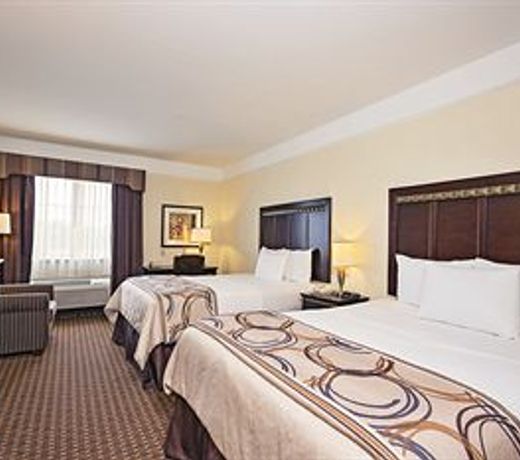 La Quinta by Wyndham Cleburne