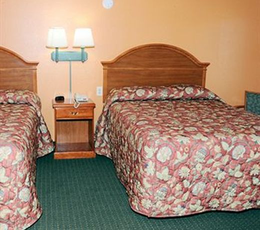 American Inn Cleburne