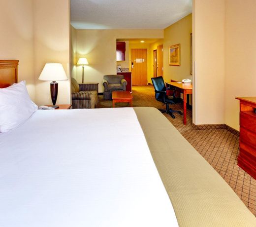 Holiday Inn Express & Suites Greenwood