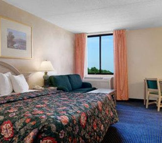 Fairbridge Hotel Cleveland East