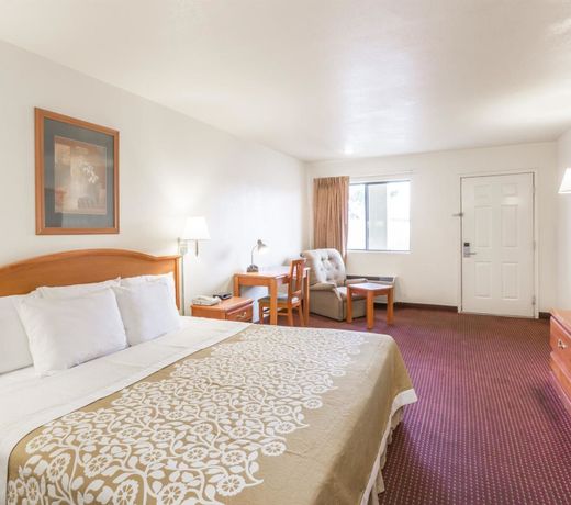 Days Inn by Wyndham Willcox