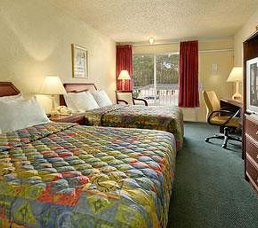 Days Inn by Wyndham Natchez