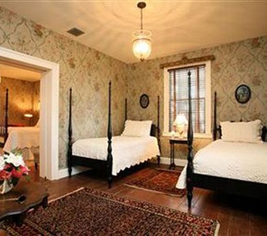The Elms Bed and Breakfast