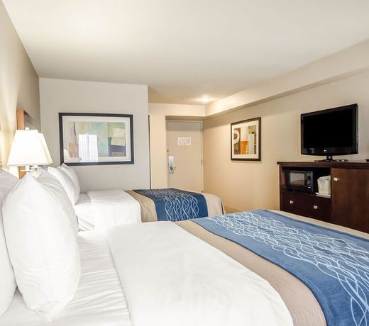 Clarion Pointe by Choice Hotels Corydon