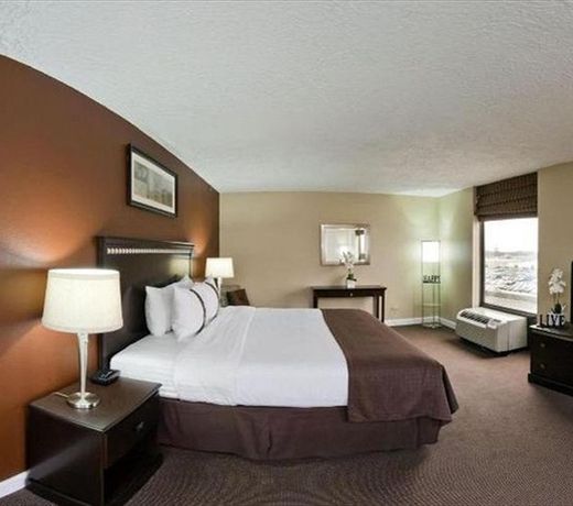 Holiday Inn Chicago - Countryside/LaGrange, an IHG Hotel