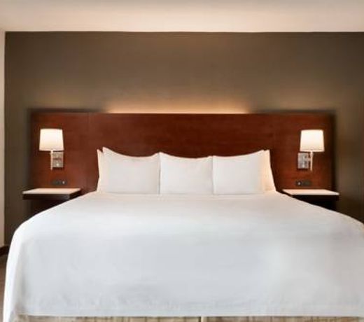 Radisson Hotel Cincinnati Riverfront