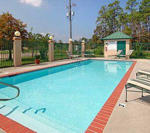 Super 8 By Wyndham Covington