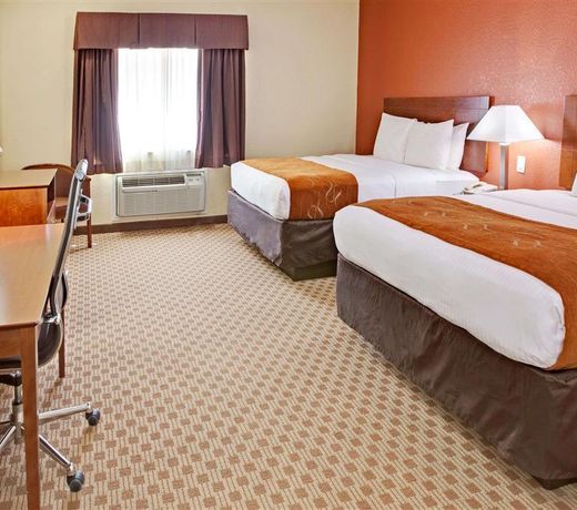 Baymont by Wyndham Baytown