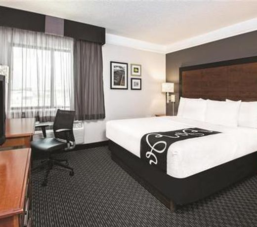 La Quinta by Wyndham Houston Baytown East