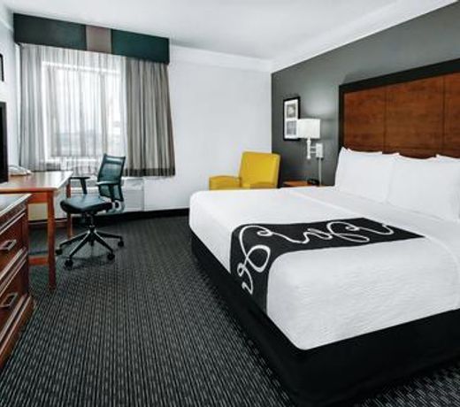 La Quinta by Wyndham Houston Baytown East