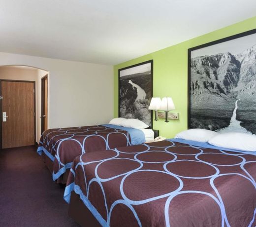 Super 8 by Wyndham Huntsville