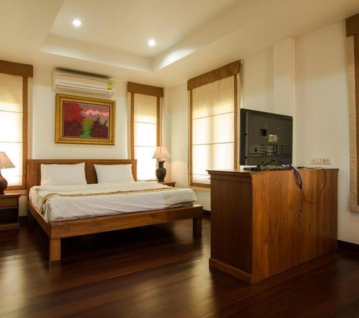 Thaihome Resort