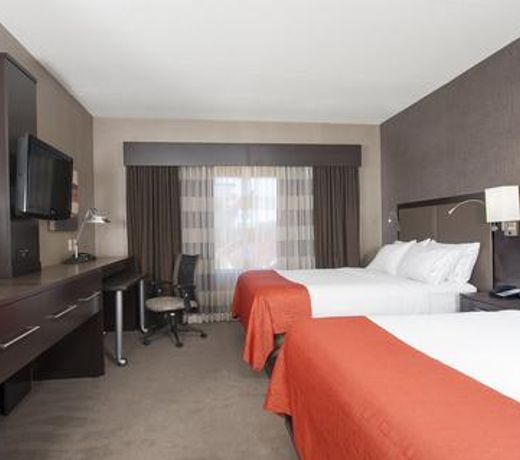 Holiday Inn Express Hotel And Suites Columbus Edinburgh