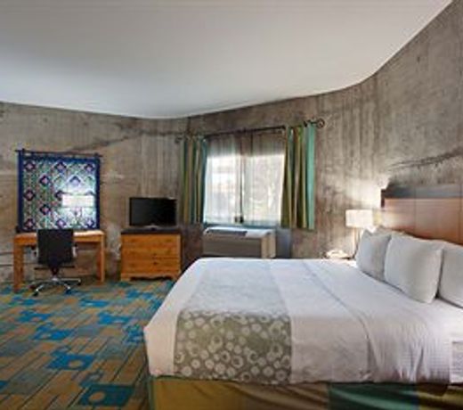 La Quinta by Wyndham Irvine Spectrum