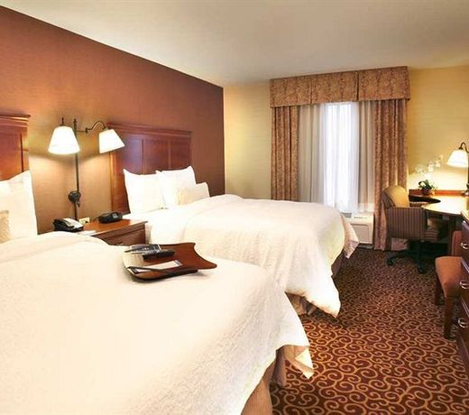 Hampton Inn Springfield South Enfield