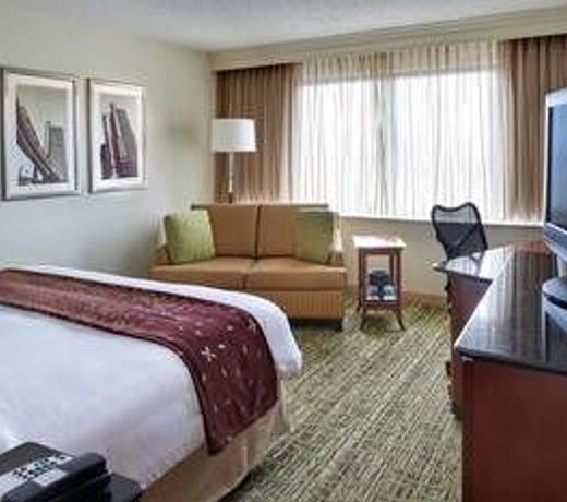 Detroit Marriott Livonia