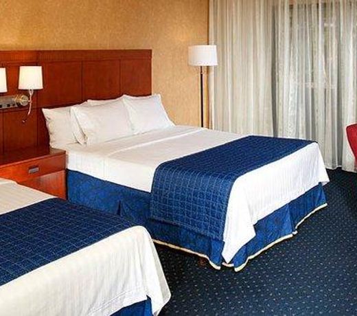 Courtyard by Marriott Detroit Livonia