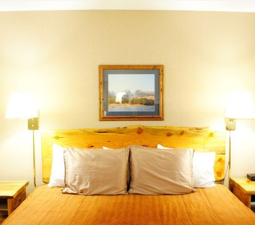 Hotel Estes