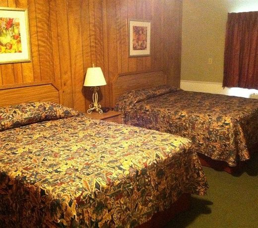 Celebrity Inn