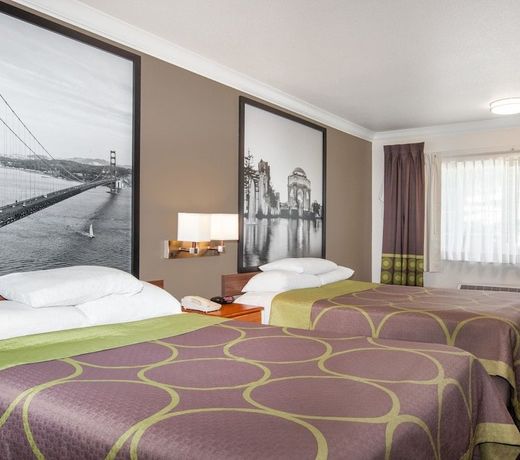 Super 8 by Wyndham Willits