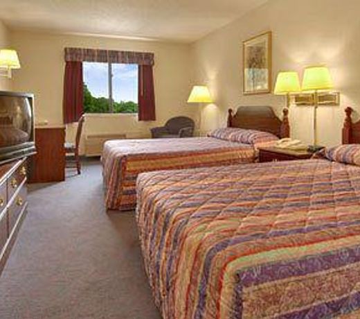 Royalton Inn and Suites Wilmington