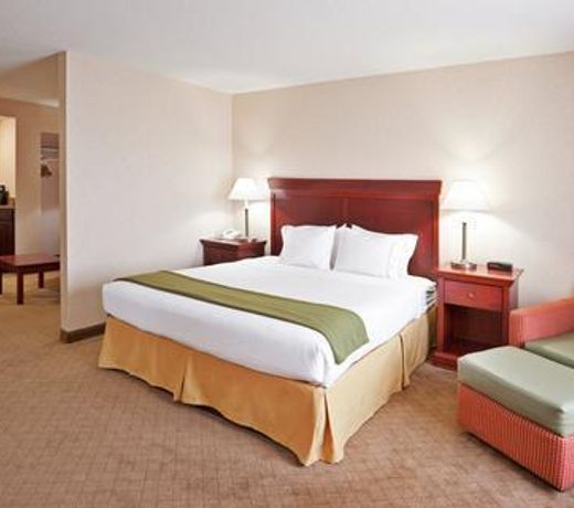 Holiday Inn Express Wilmington, an IHG Hotel