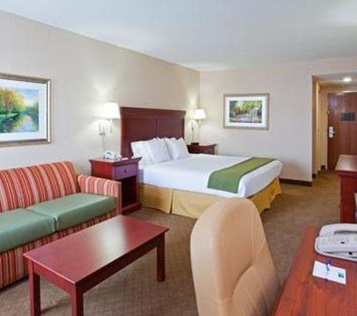 Holiday Inn Express Wilmington, an IHG Hotel
