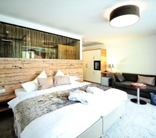 Alps Lodge
