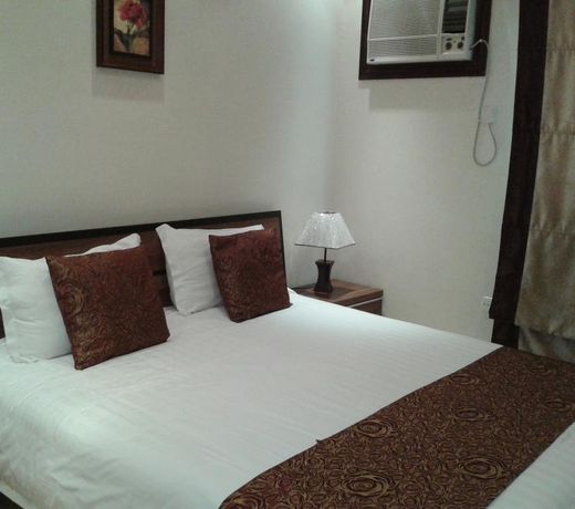 Zwarah Hotel Suites
