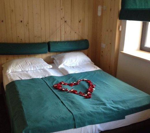 Complex Hotelier COTA O MIE