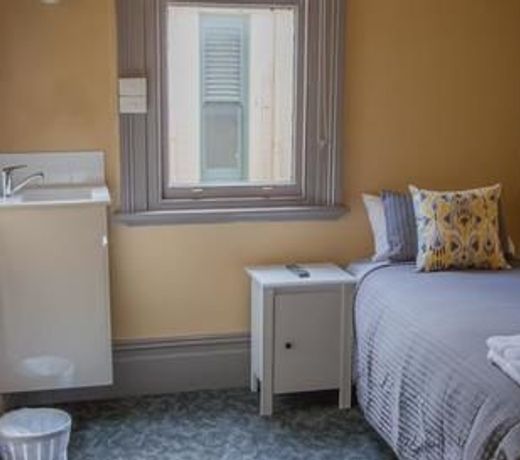 Hotel Cessnock