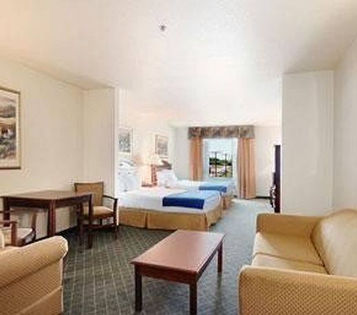 Comfort Inn & Suites