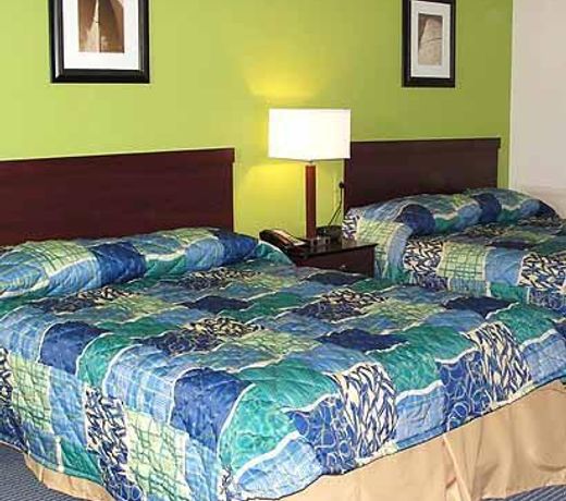 Airport Waterfront Inn