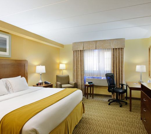 Holiday Inn Express Philadelphia Airport, an IHG Hotel
