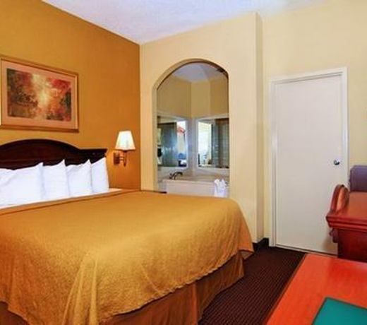 Quality Inn Goodlettsville