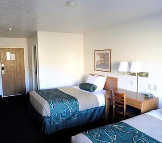 Travelodge by Wyndham Green River