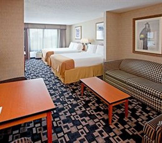 Holiday Inn Express Hotel & Suites Greenwood
