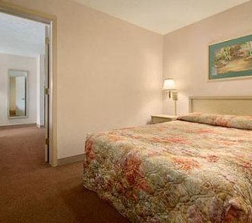 Super 8 by Wyndham Jasper TX
