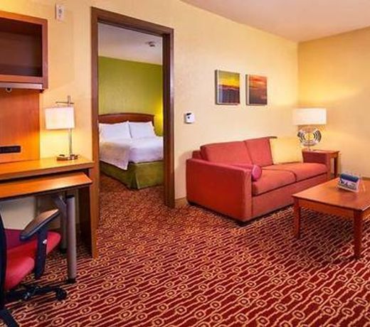 Sonesta Simply Suites Falls Church