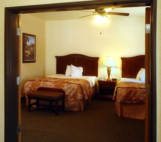 Inn on Barons Creek