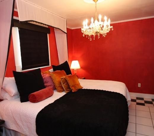 115 AUSTIN PLACE SUITE #1